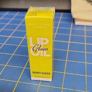 Beauty Glazed Lip Glow Oil 4g New Sealed Box